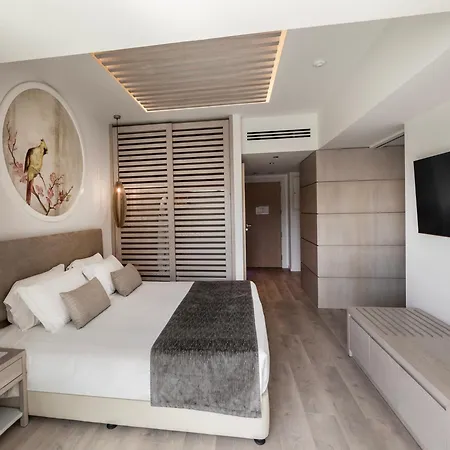 Nissiblu Hotel