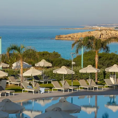 Nissiblu Hotel 5*